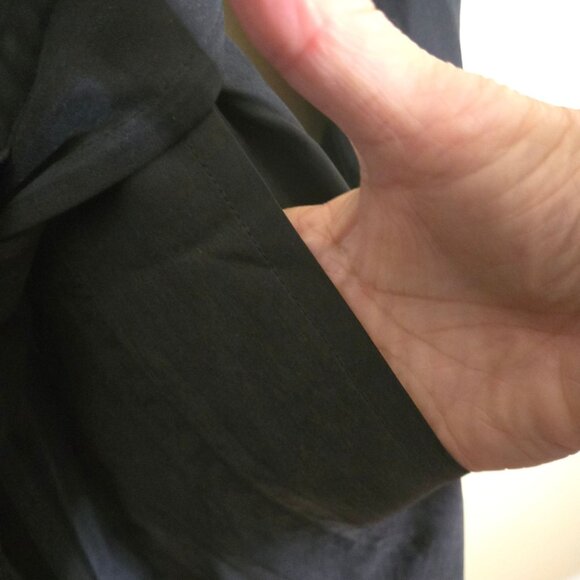 J. Peterman Black 100% Silk Trench Coat Button Belted Quiet Luxury Size XS - Picture 4 of 5